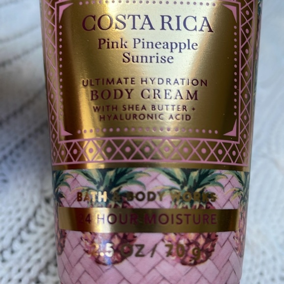NWT Bath/Body Works Costa Rica Body Cream & At the Beach SPF 50 sunscreen 2.5 oz - Picture 4 of 7